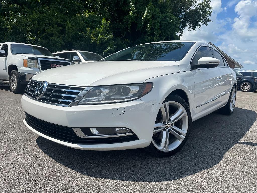 2013 Volkswagen CC R-Line's photo
