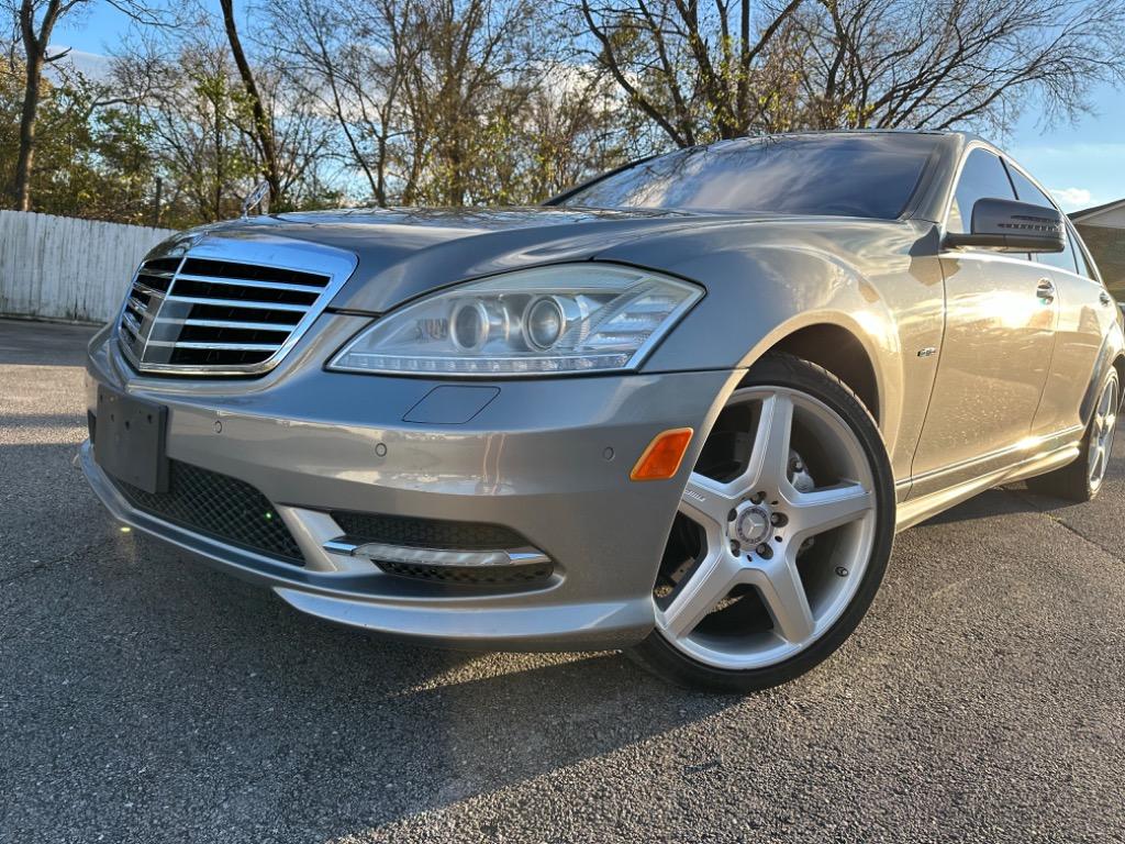 2012 Mercedes-Benz S-Class S550's photo