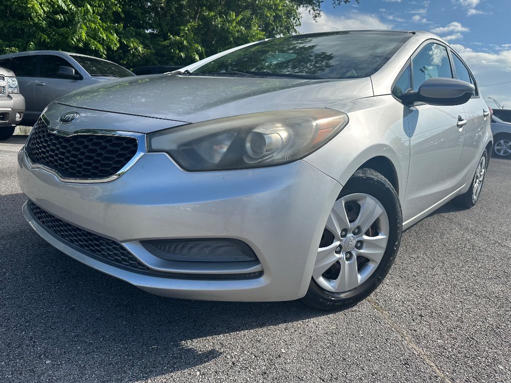 2015 Kia Forte LX's photo