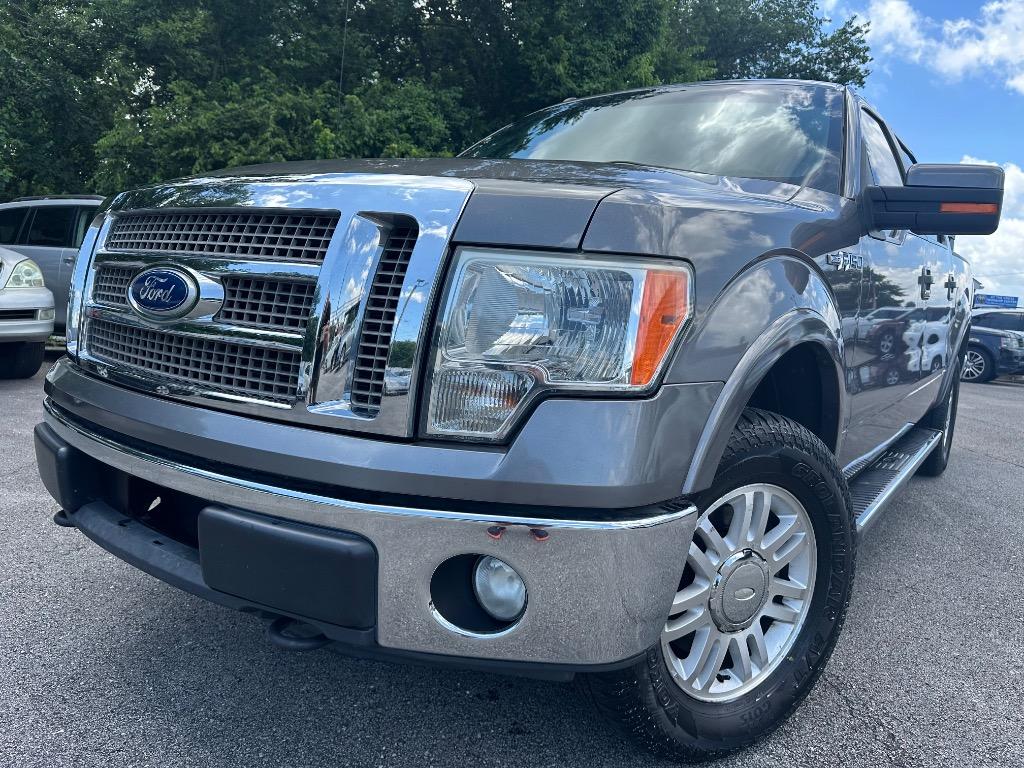 2011 Ford F-150 Platinum's photo