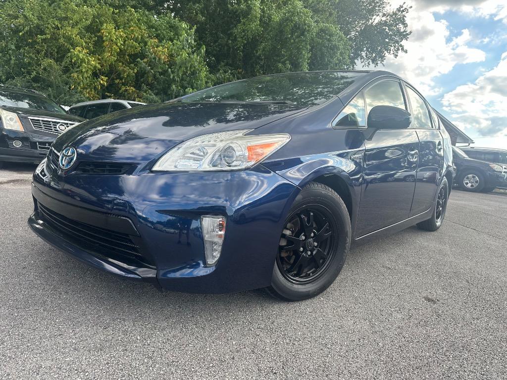 2012 Toyota Prius's photo