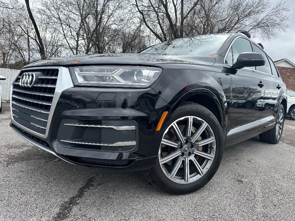 2017 Audi Q7 Premium Plus's photo