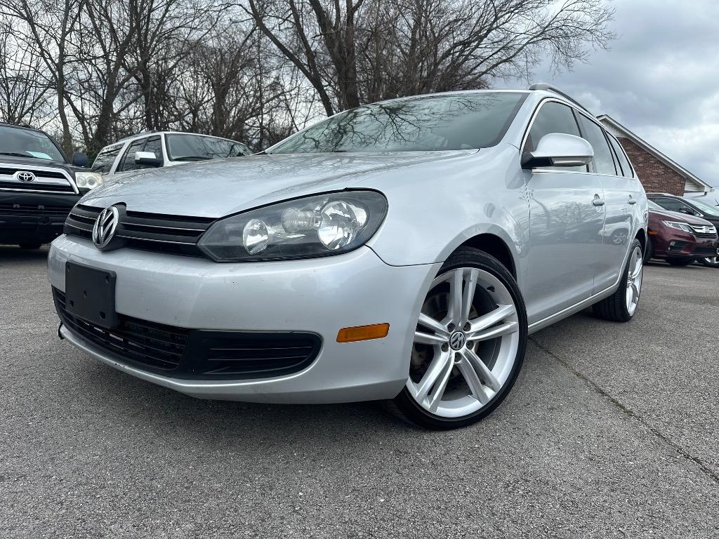 2012 Volkswagen Jetta SportWagen TDI DSG's photo